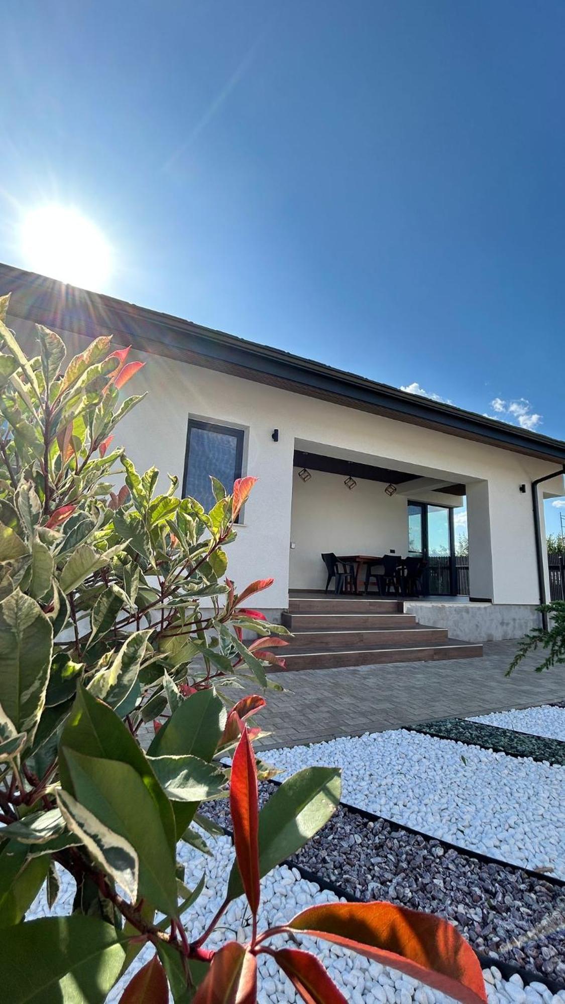 Casa Lucan Villa *